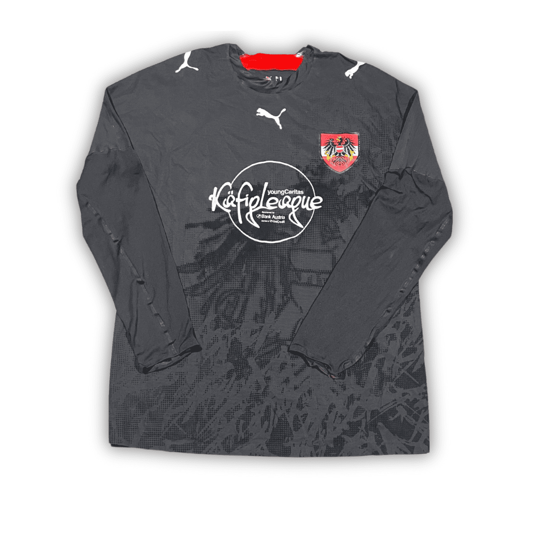 Austria 2006 Away